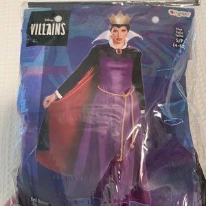 Evil Queen Halloween Costume